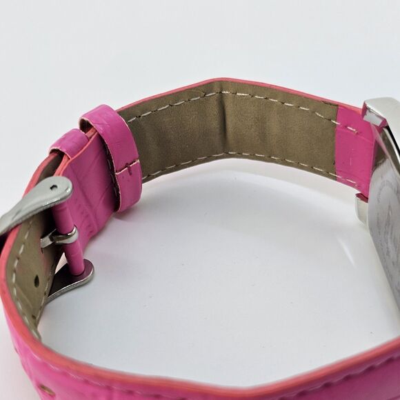 Minnie Mouse Women's Watch 26MM White Dial Pink Leather Band Straps New Battery - Picture 14 of 16